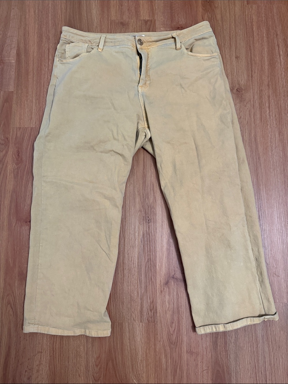 Kut from the Kloth Wide-Leg Jeans in Mustard